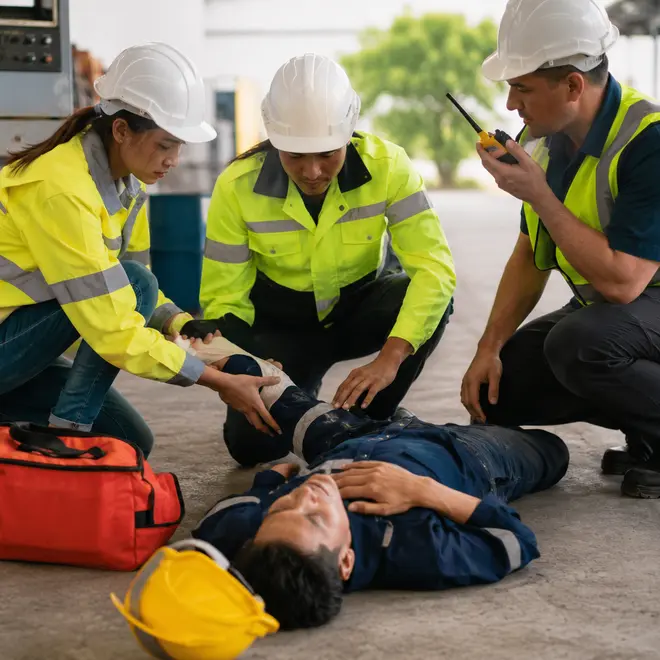 blog Enfermedades laborales en Colombia: derechos, prevención y el paso a paso para reportarlas correctamente.